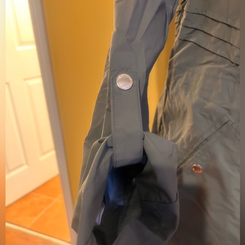 Laundry By Shelli Segal Packable Raincoat Olive Green Nylon Jacket size M - Picture 7 of 14